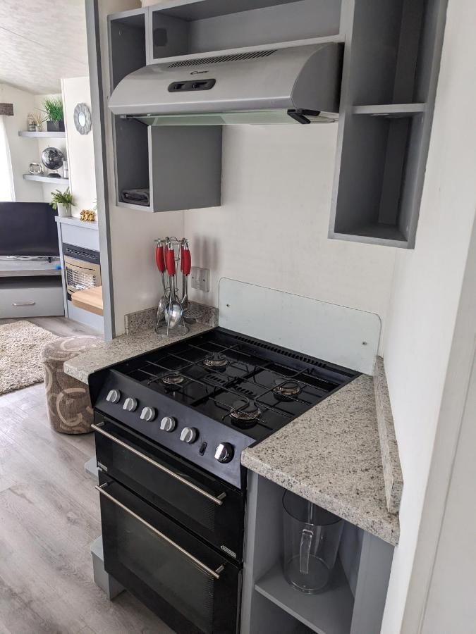 דוליש Static Caravan On Lady'S Mile Holiday Park מראה חיצוני תמונה